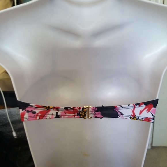 NEW SWIM TOP WITH REMOVABLE SOFT CUPS Tommy Hilfiger - XS - Picture 7 of 14